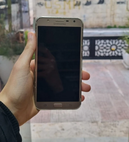 Samsung J7 Core