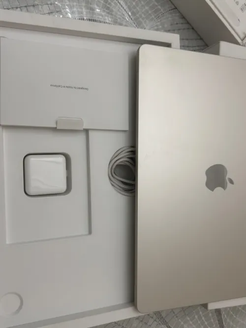 MacBook Air M4