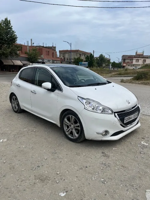 Peugeot 208 2013 Allure