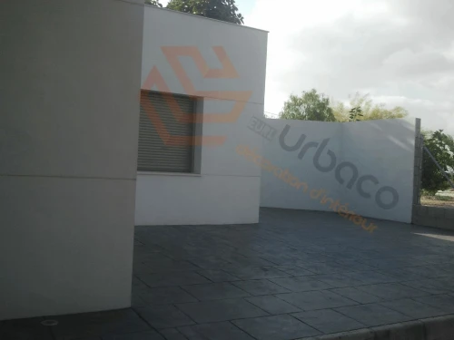 Monocapa Façade