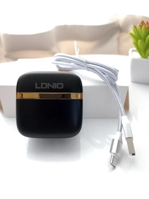  LDNIO 32W 3Ports Charger A3513Q