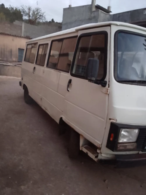 Peugeot G9 Karsan 2002