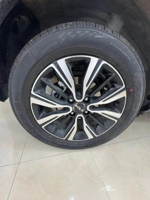 Kia KX1 2025 Kia KX1 Luxury