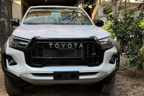 Toyota Revo  2025 GR