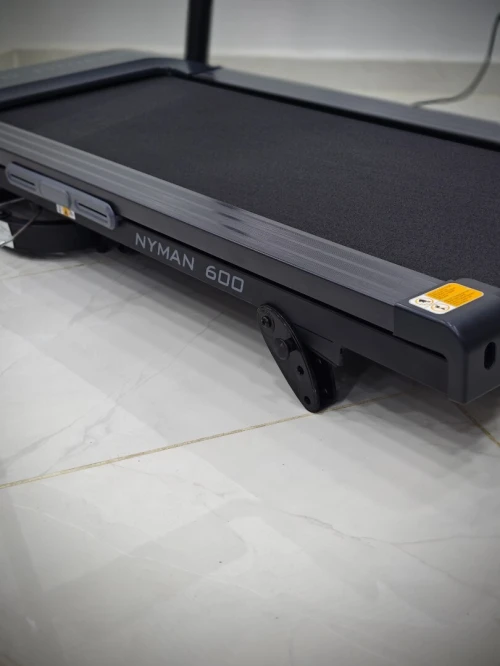 Tapis de Course Motorisé NYMAN 600