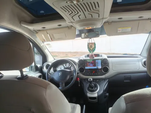 Peugeot Partner 2010 Tepee Allure 