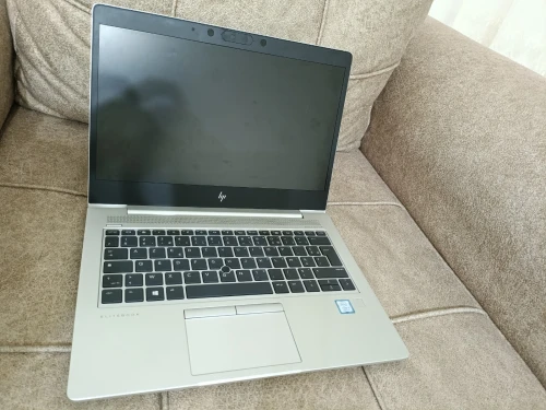 HP elitebook 830 g6