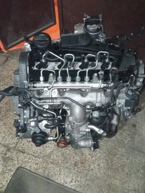 Moteur 03 Volkswagen  tout court 