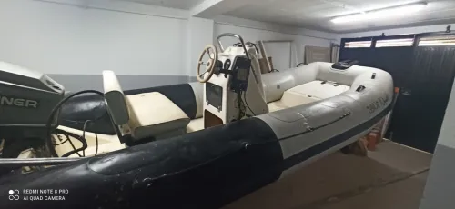 bateau demi rigide