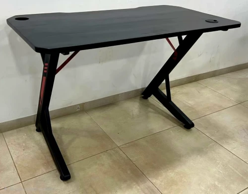 Bureau Gaming KIRO SIMPLE Noir 140cm en BOIS