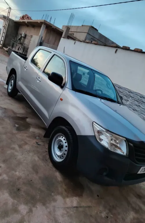 Toyota Hilux 2015 LEGEND DC 4x2