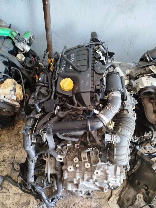 Moteur nissan cache caille