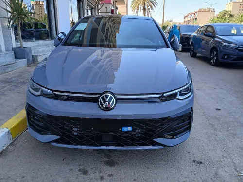 Volkswagen GOLF 8.5 2025 300Tsi
