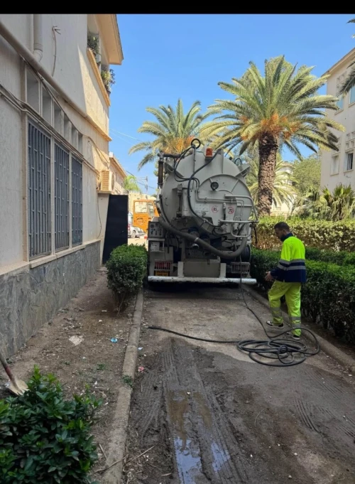 Camion vidange Nettoyage Le Assainissement