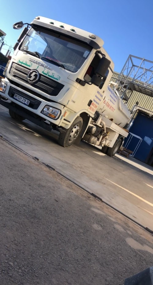 Camion vidange Vide fosse  