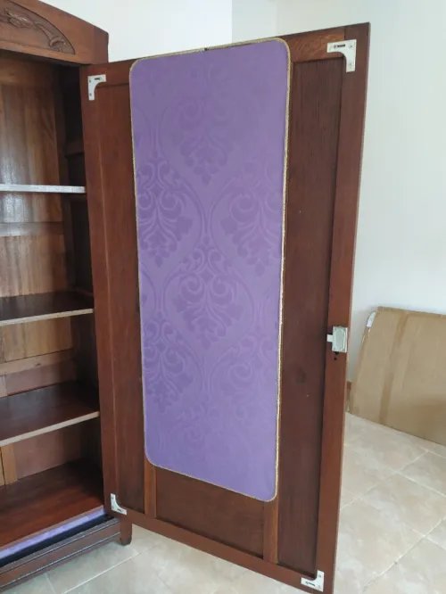Armoire rustique ancien modèle 
