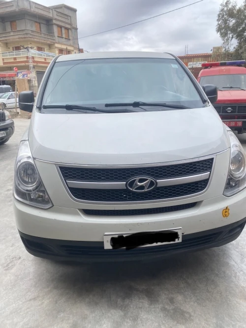 Hyundai H1 2010 H1