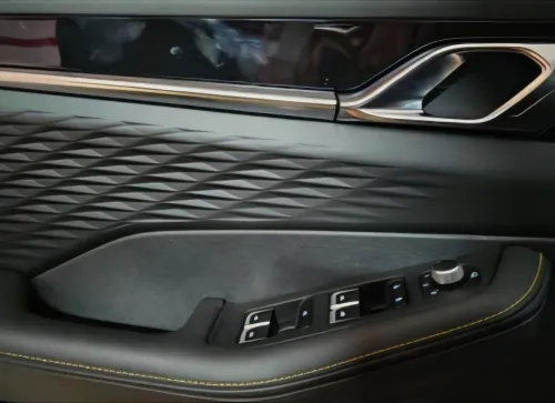 Geely Coolray 2025 Full / rouge