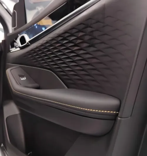 Geely Coolray 2025 Full / rouge