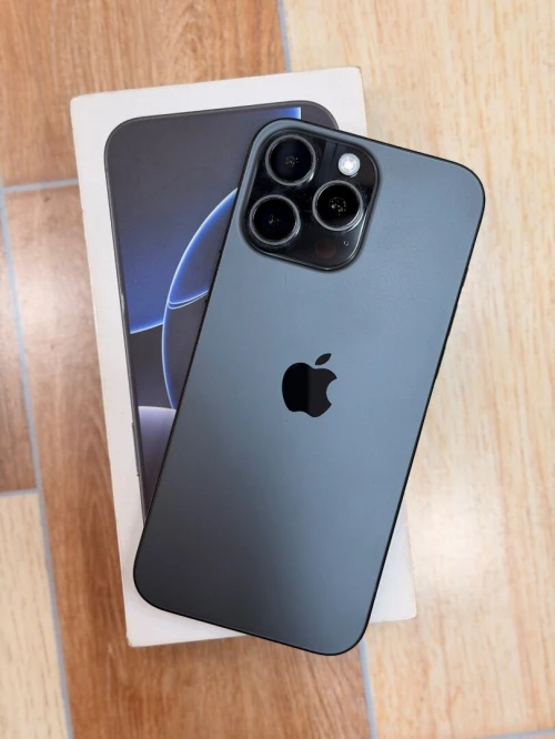 i phone 16 pro max