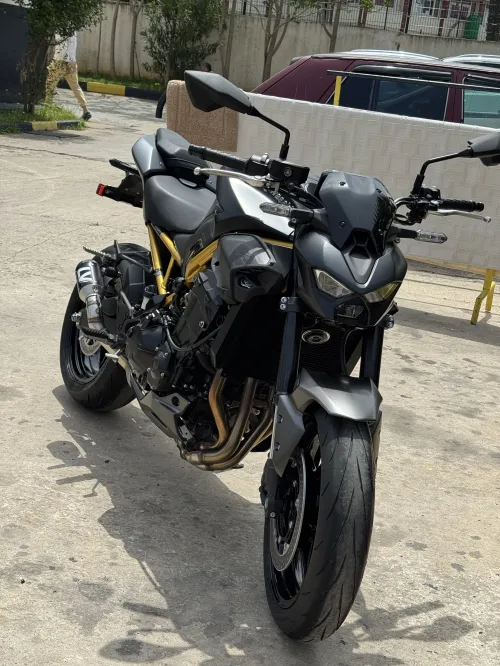 Moto Kawasaki 2026