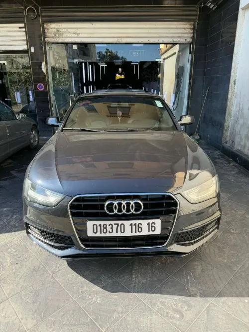 Audi A4 2016 S Line +
