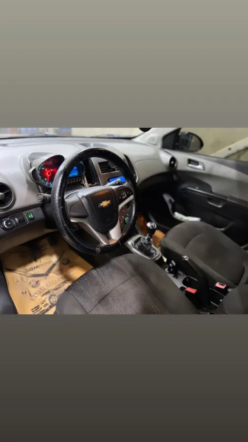 Chevrolet Sonic Hatchback 2014 Sonic Hatchback