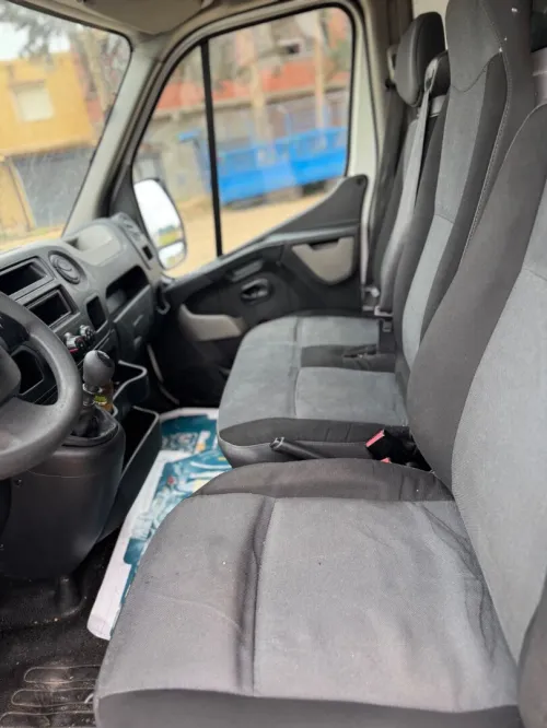 Renault Master 2012