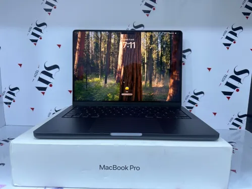 macbook pro m4 
