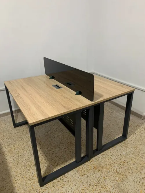 STATIONS DE TRAVAIL 