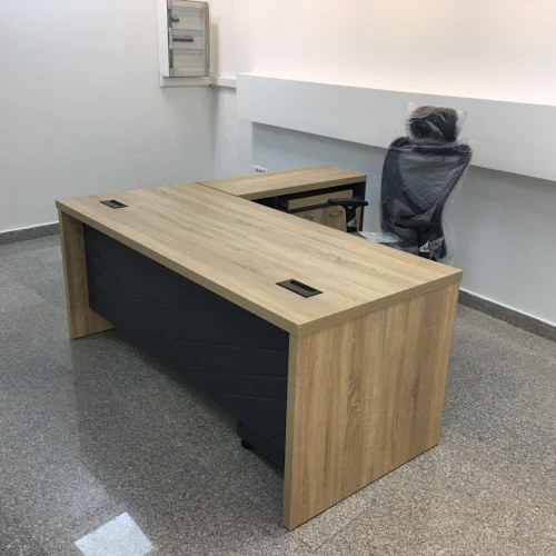 Ensemble de Bureau Responsable Tassili