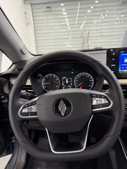 Livan X3 Pro  2026 Automatique (Avec toi ouvrant )