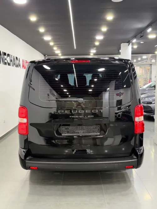 Peugeot Traveller 2025 Business Pack