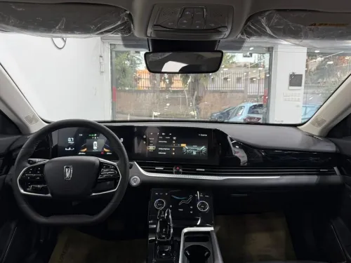 Bestune B70S 2025 Limousine