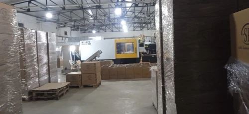 Machine injection plastique