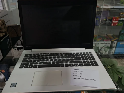PC portable LENOVO I3