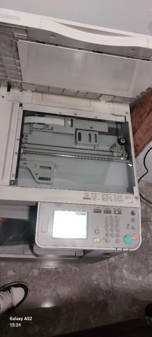 3 imprimante canon  كامل يشعلو a réparer