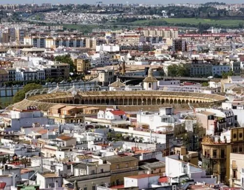 Voyage organisée en Espagne qui fait (Madrid, Andalousie et Tolède) le prix est de 297 700 dzd 