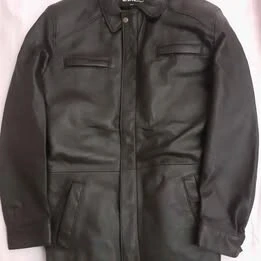 Vest cuire noir  shibana   taille    XL  bon qualitè