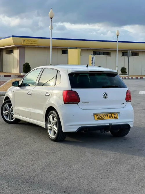 Volkswagen Polo 2014 R-line