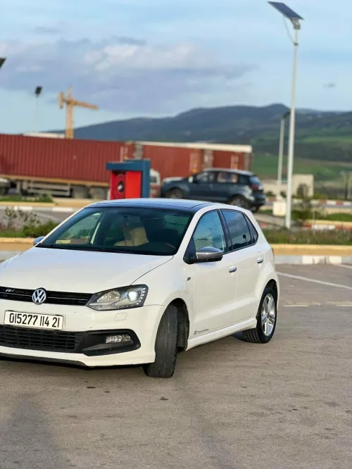 Volkswagen Polo 2014 R-line