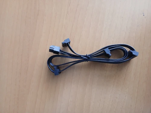 Cable SATA  Corsair CX450M