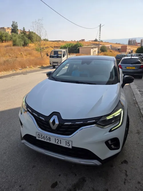Renault Captur 2021 3