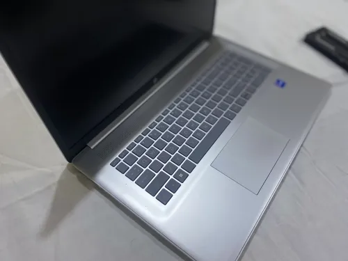 Laptop HP i7