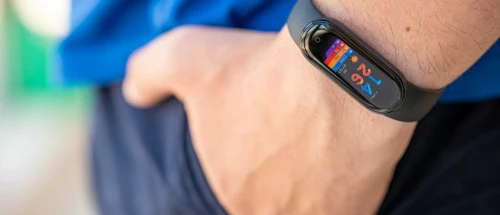 Montre Smart Watch Mi Band5 Bracelet Intelligent Suivi Sante Activité Notifications Autonomie Longue