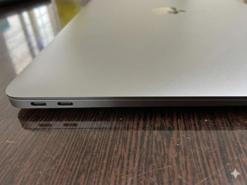 MacBook Air 2019 intel 13inch 16g ram