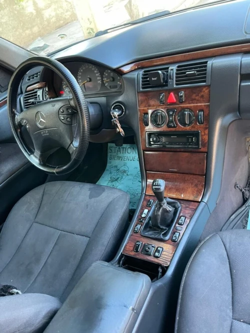 Mercedes Classe E 2000 E200