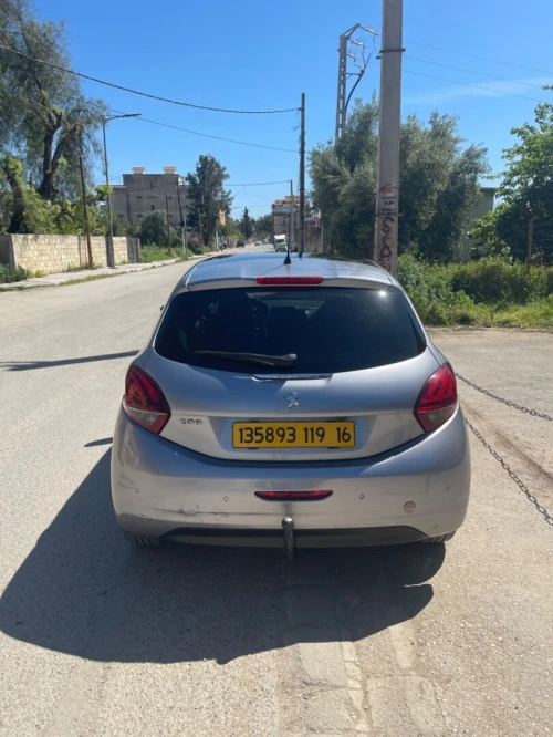 Peugeot 208 2019 Allure