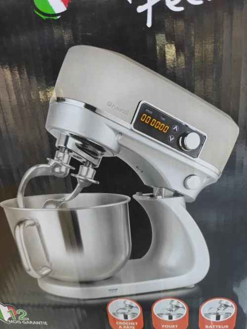 PÉTRIN NARDI 6L 800W AVEC AFFICHEUR