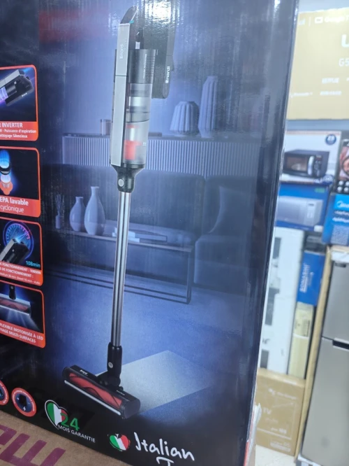 Aspirateur balai sans fil NARDI Noir 550W